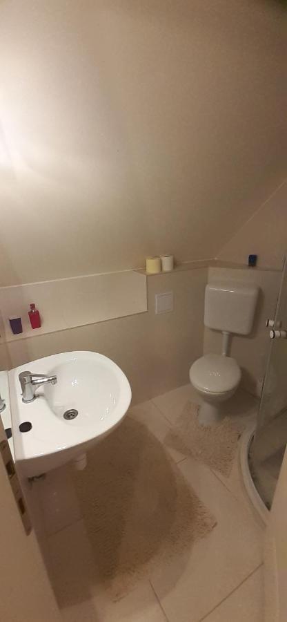 Oazis Apartmanhaz Hajdúszoboszló Exterior foto
