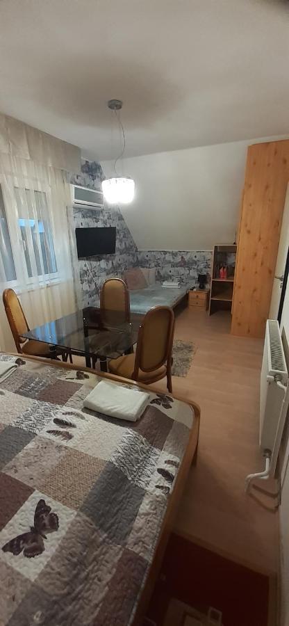 Oazis Apartmanhaz Hajdúszoboszló Exterior foto