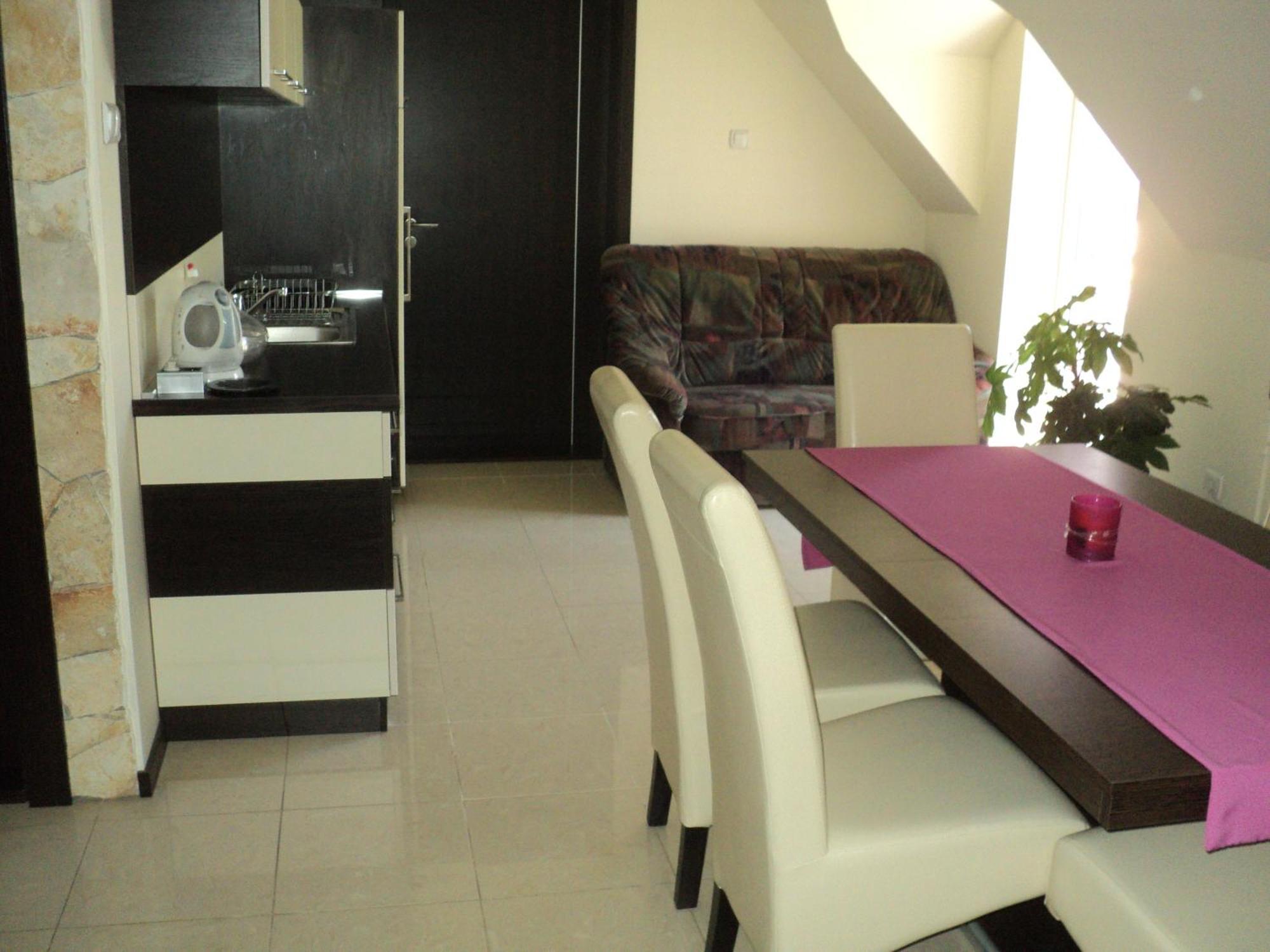 Oazis Apartmanhaz Hajdúszoboszló Exterior foto